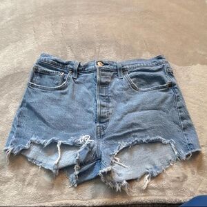 Levi's 501 Distressed Frayed Denim Shorts Blue Women’s Size 33